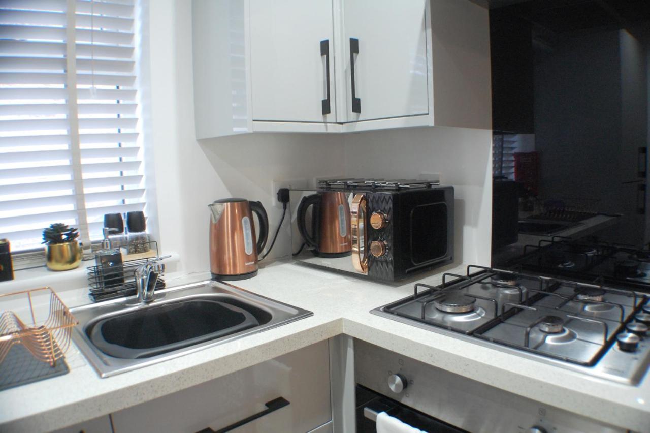 Townhouse With Private Parking Villa York Buitenkant foto